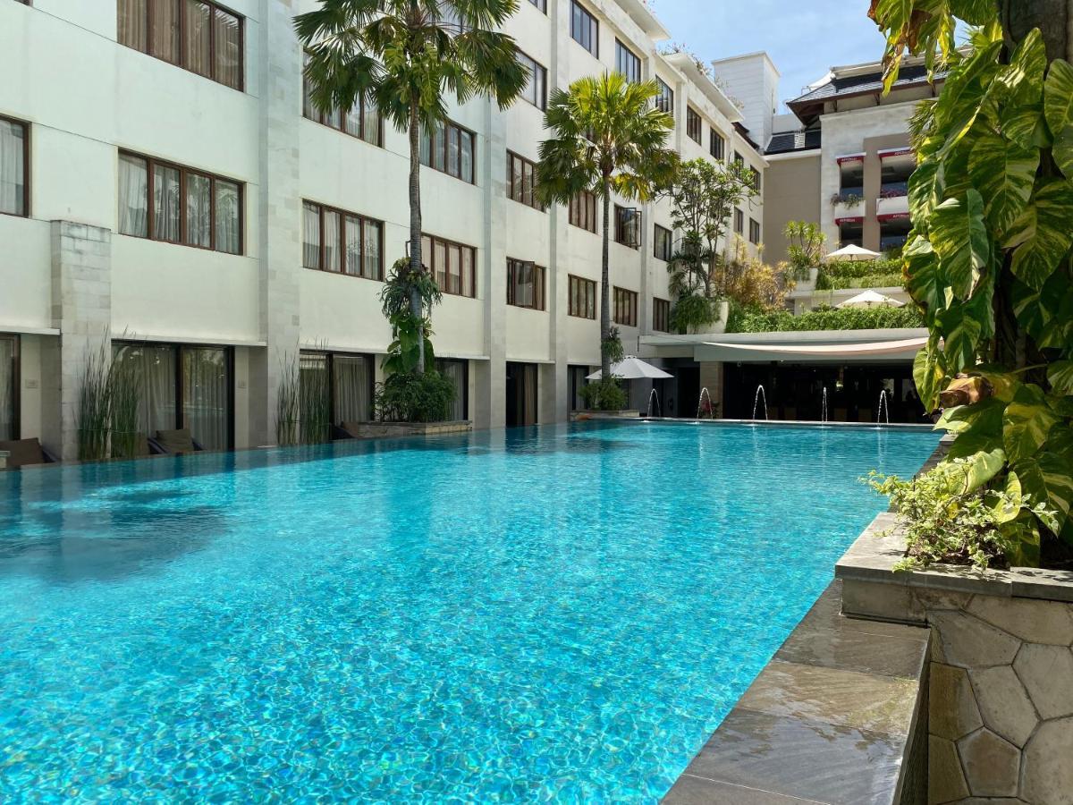 Stylish 2 Bedroom Penthouse Apt, Newly Refreshed, 50 Mbps, Pool, Gym, Resto 庫塔 外观 照片
