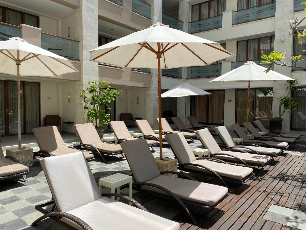 Stylish 2 Bedroom Penthouse Apt, Newly Refreshed, 50 Mbps, Pool, Gym, Resto 庫塔 外观 照片