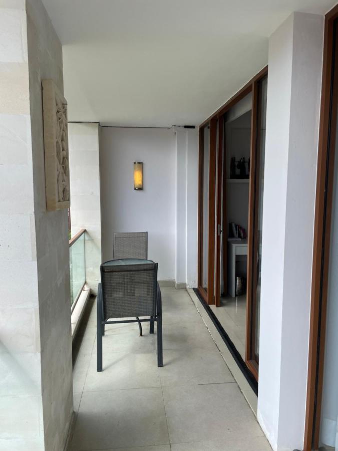 Stylish 2 Bedroom Penthouse Apt, Newly Refreshed, 50 Mbps, Pool, Gym, Resto 庫塔 外观 照片