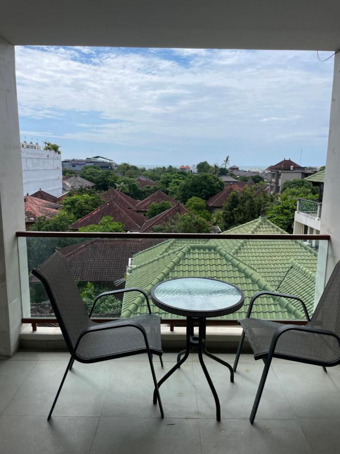 Stylish 2 Bedroom Penthouse Apt, Newly Refreshed, 50 Mbps, Pool, Gym, Resto 庫塔 外观 照片